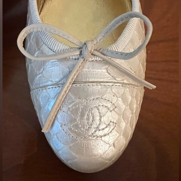 CHANEL Never Worn Leather Ballet Flats 36.5 US 6.5 - Picture 6 of 10